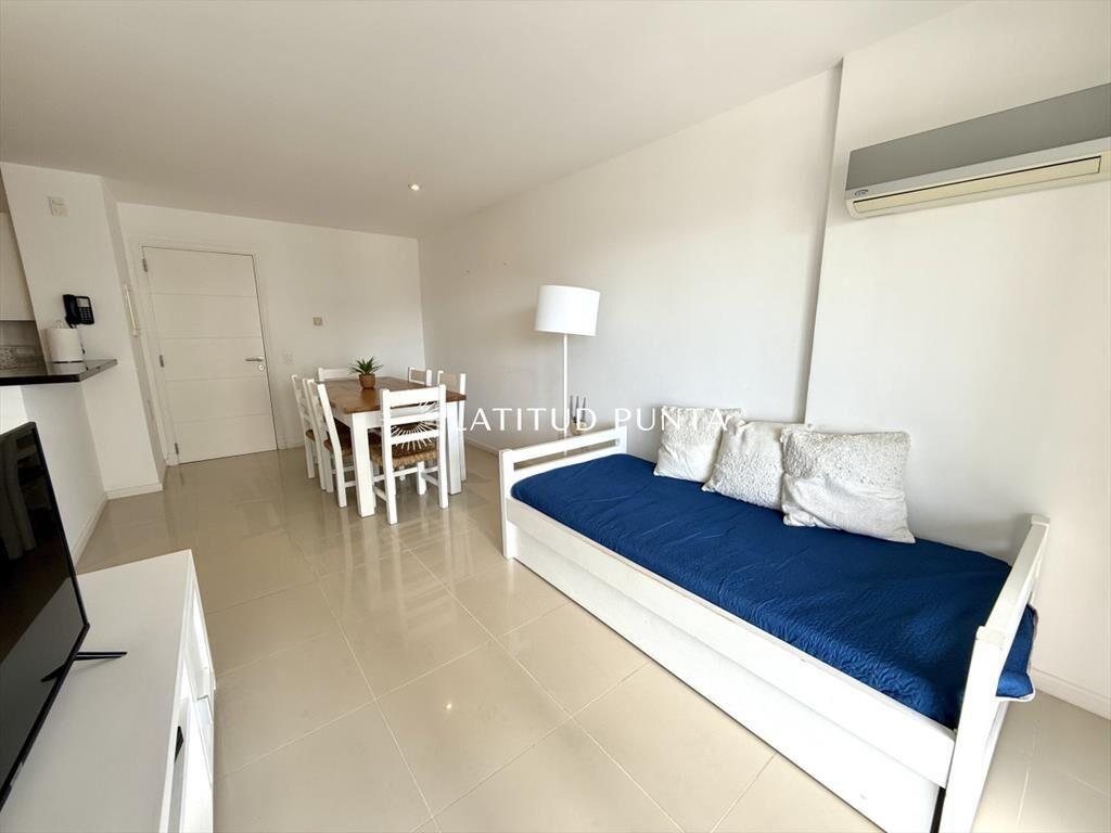 Brava, apartamento de dos dormitorios con