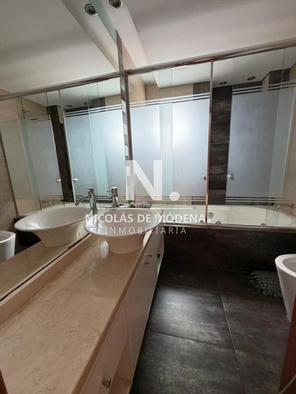 En venta casa 3 dormitorios en Playa Mansa, Punta