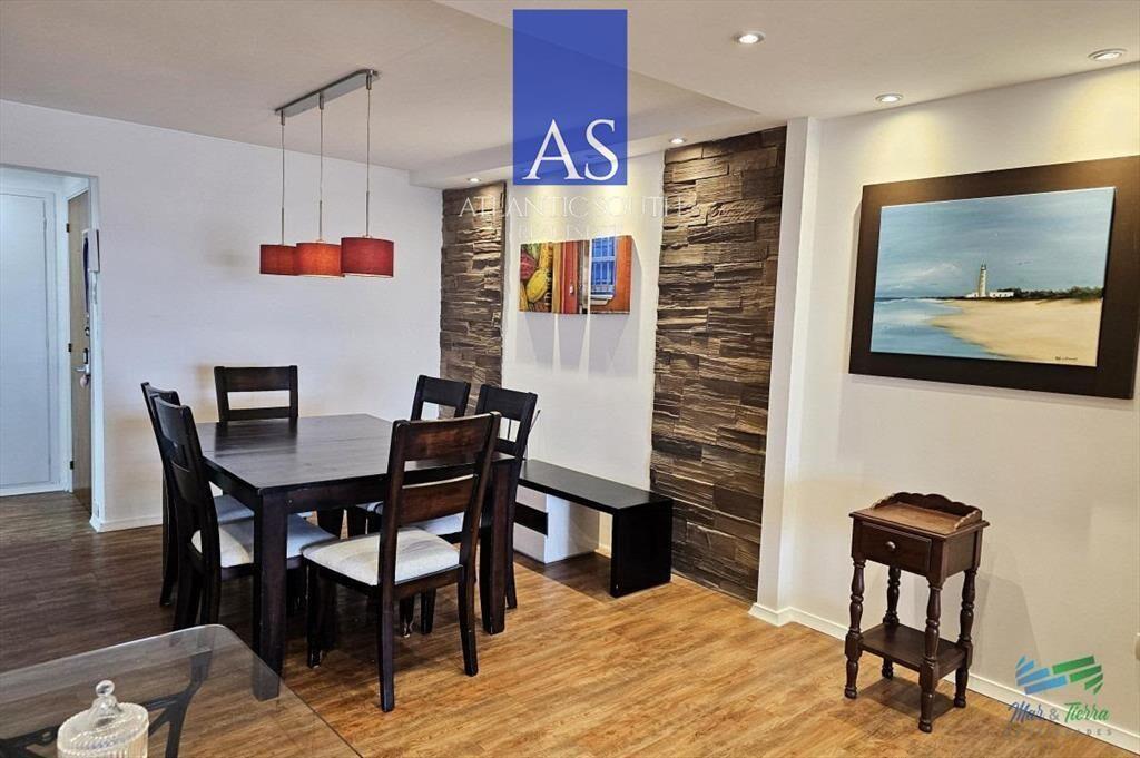 Apartamento 3 dormitorios primera línea frente al mar en P