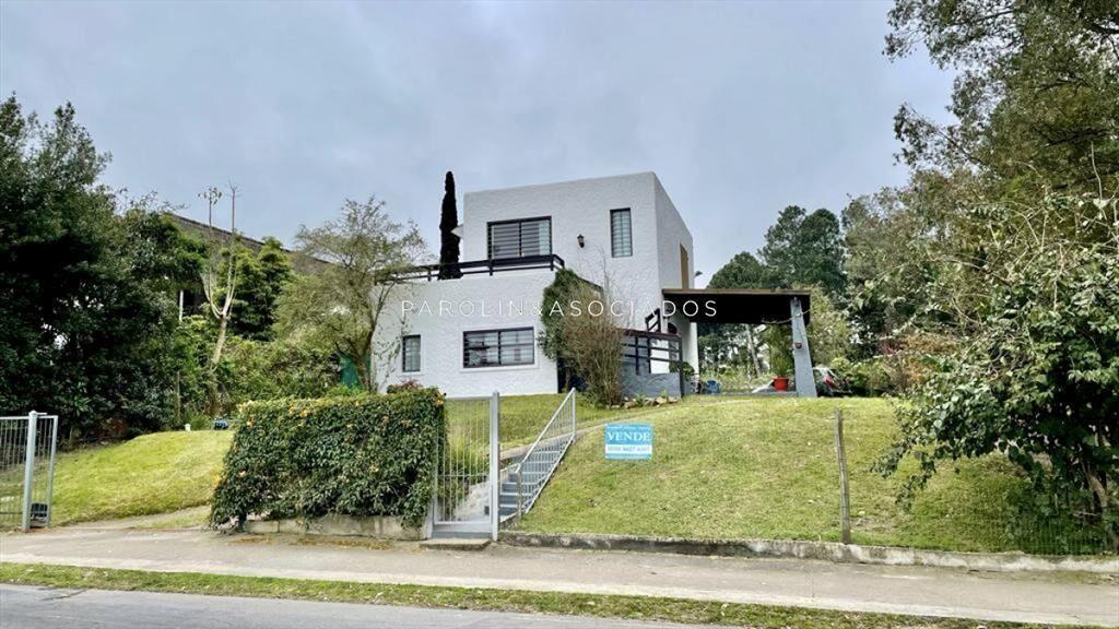 Casa En Venta De 2 Dormitorios En Pinares. Ideal para todo