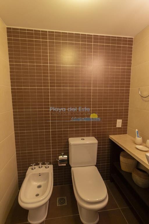 Apartamento en Alquiler en Punta del este 2 , ,