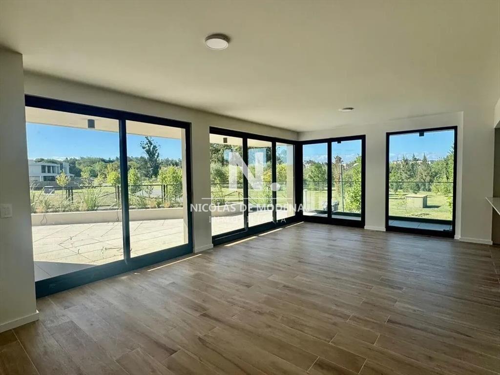 Apartamento Próximo a estrenar en Carrasco -
