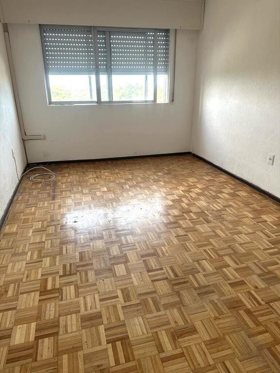 OPORTUNIDAD FRENTE AL PARQUE!!! GARAGE OPCIONAL