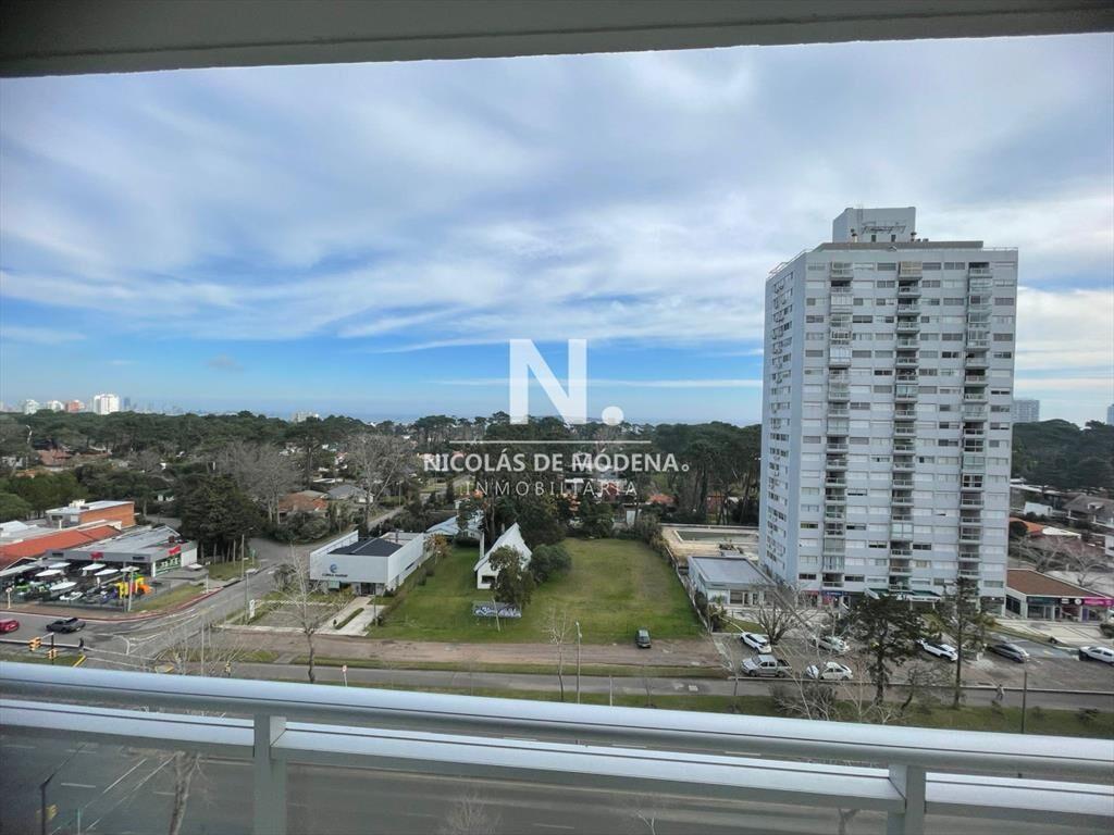 Departamento de 2 dormitorios en venta en Torre
