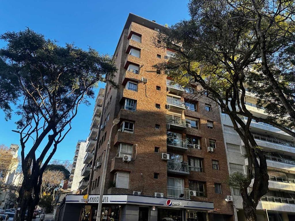Alquiler Pocitos 2 Dorm 3 cuadras de la rambla
