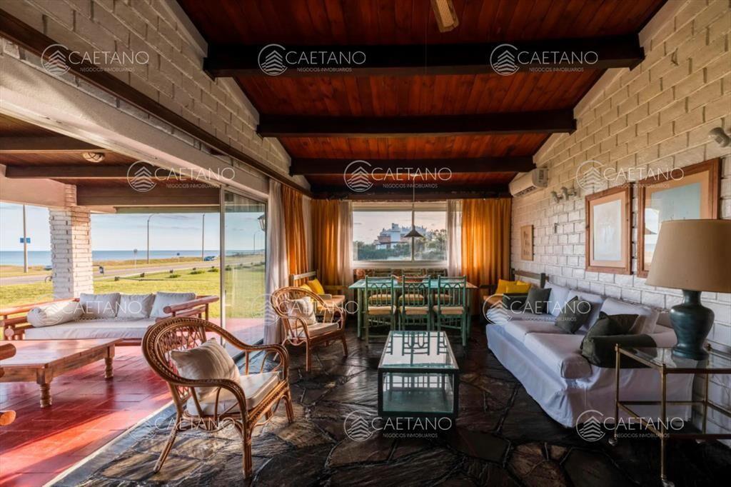 Alquiler de casa frente al mar en Punta del Este