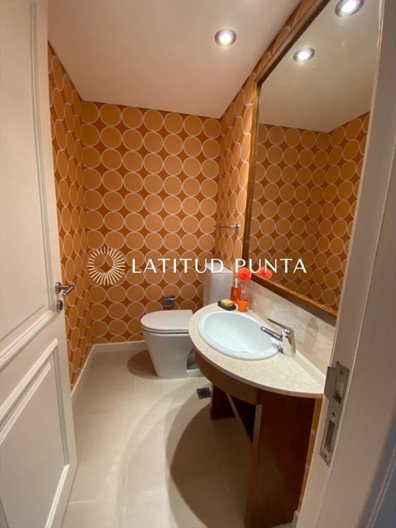 Piso alto en Le Parc, 2 suites más dependencia,