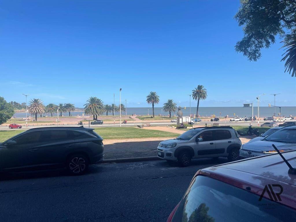 Oficina en alquiler ubicado en Parque Rodó