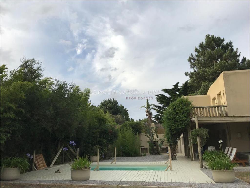 Casa en Venta de 4 Dormitorios en Rincon del del