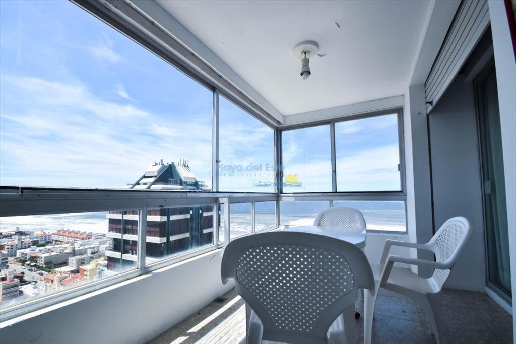 Piso alto con hermosa vista