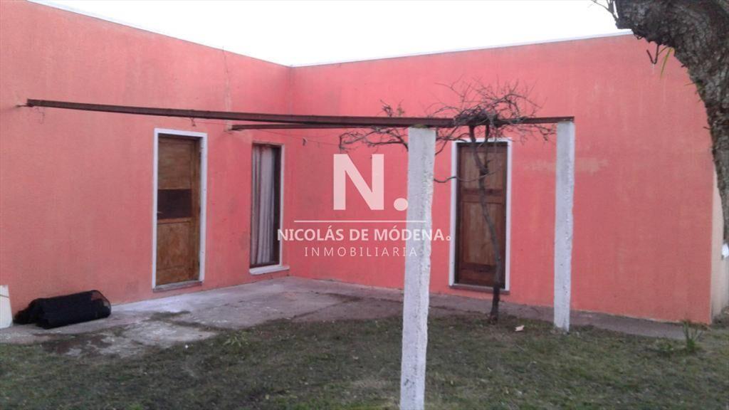 Campo próximo a ruta 12