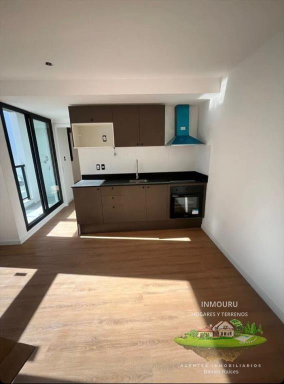 Se alquila apartamento en zona Cordón