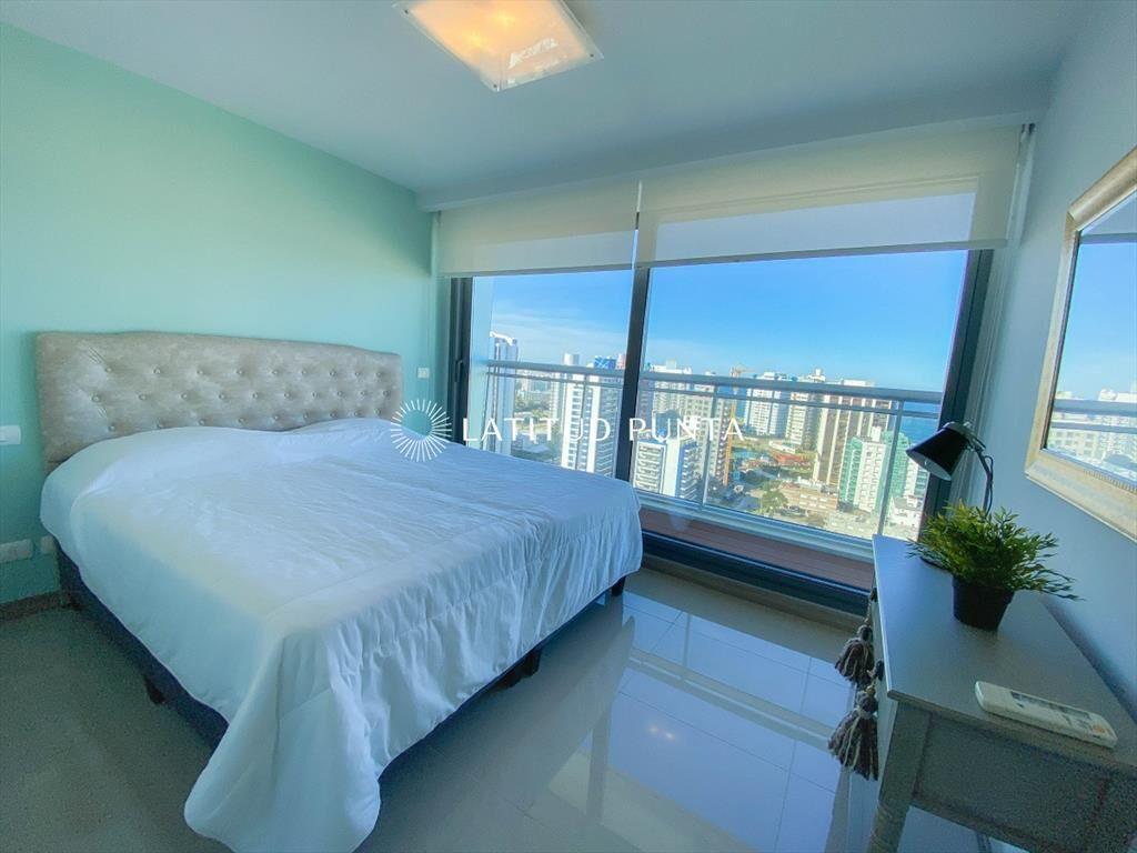 Dos suites con vista brava