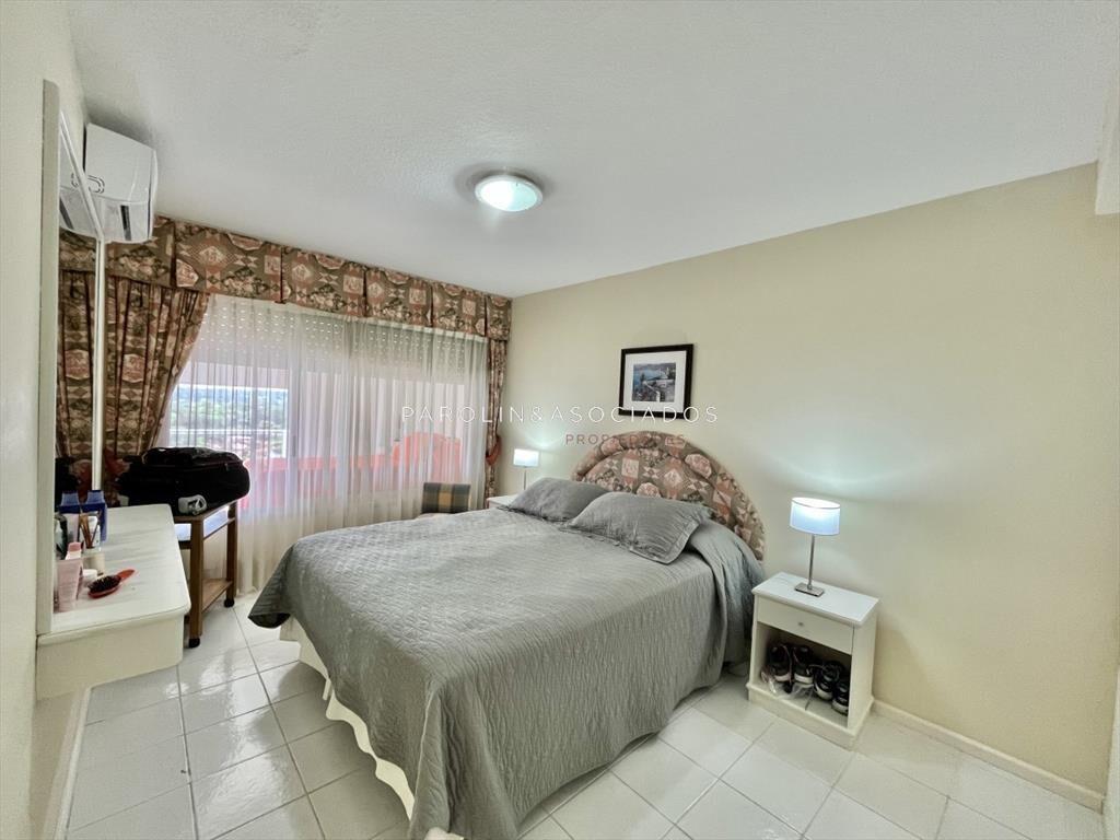 Apartamento en venta en Mansa, Punta del Este.