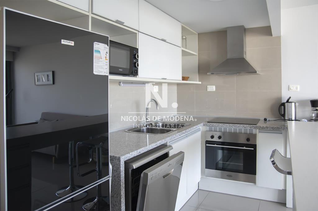 Apartamento en venta en Torre Onix, moderno con 1