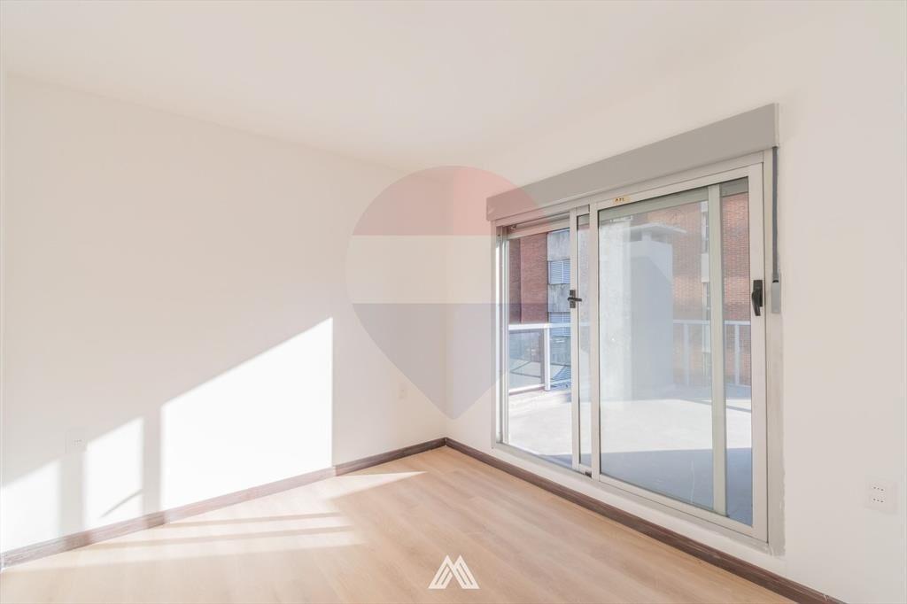 VENTA CORDON PENTHOUSE 1 DORMITORIO PARRILLER0