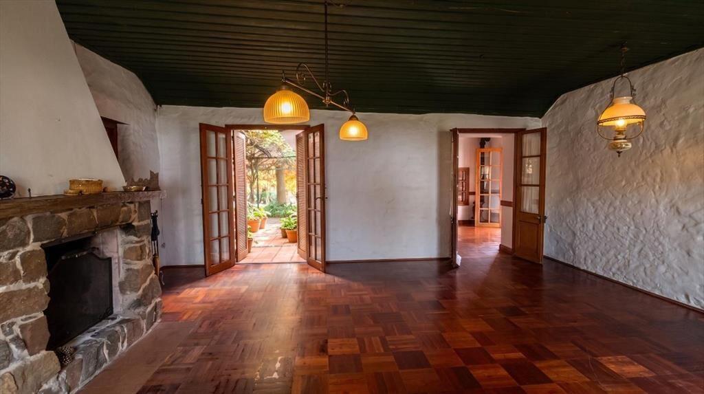 Casa Patrimonial en Venta en Conchillas + Oficina