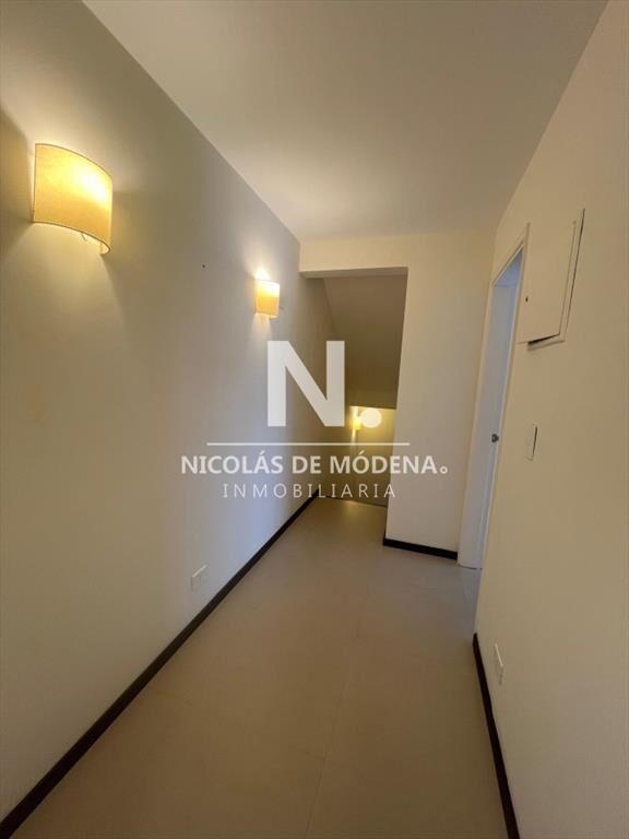 En venta apartamento de 2 dormitorios en edificio