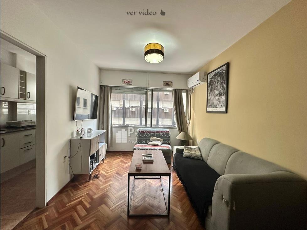 VA2275/1 venta apto 2 dorm centro patio garaje