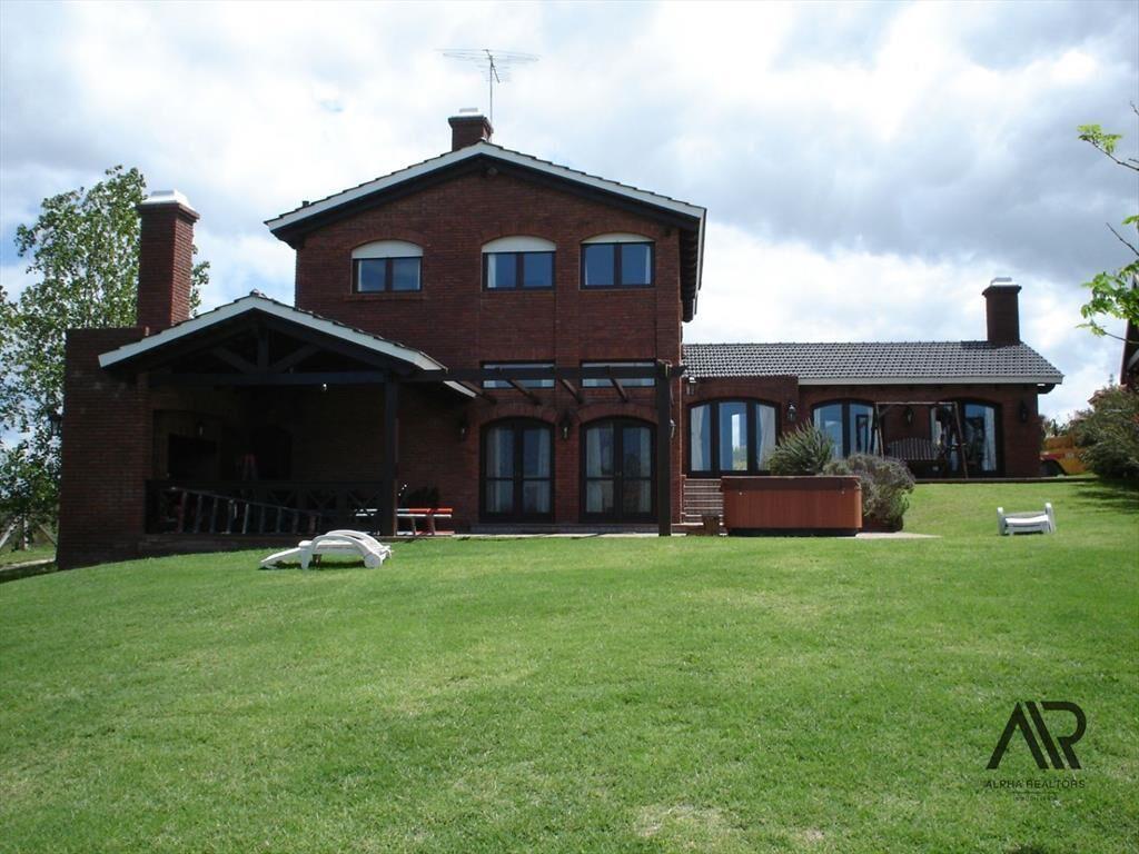 Casa en venta  en Lomas de la Tahona