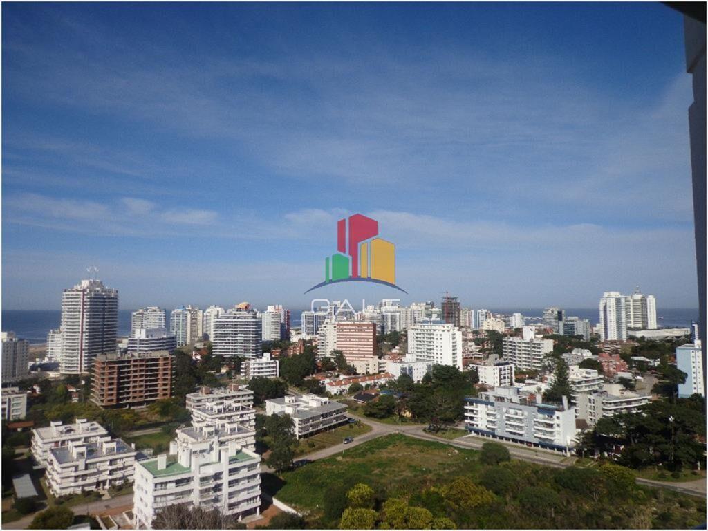 Apartamento en Roosevelt, 2 dormitorios *