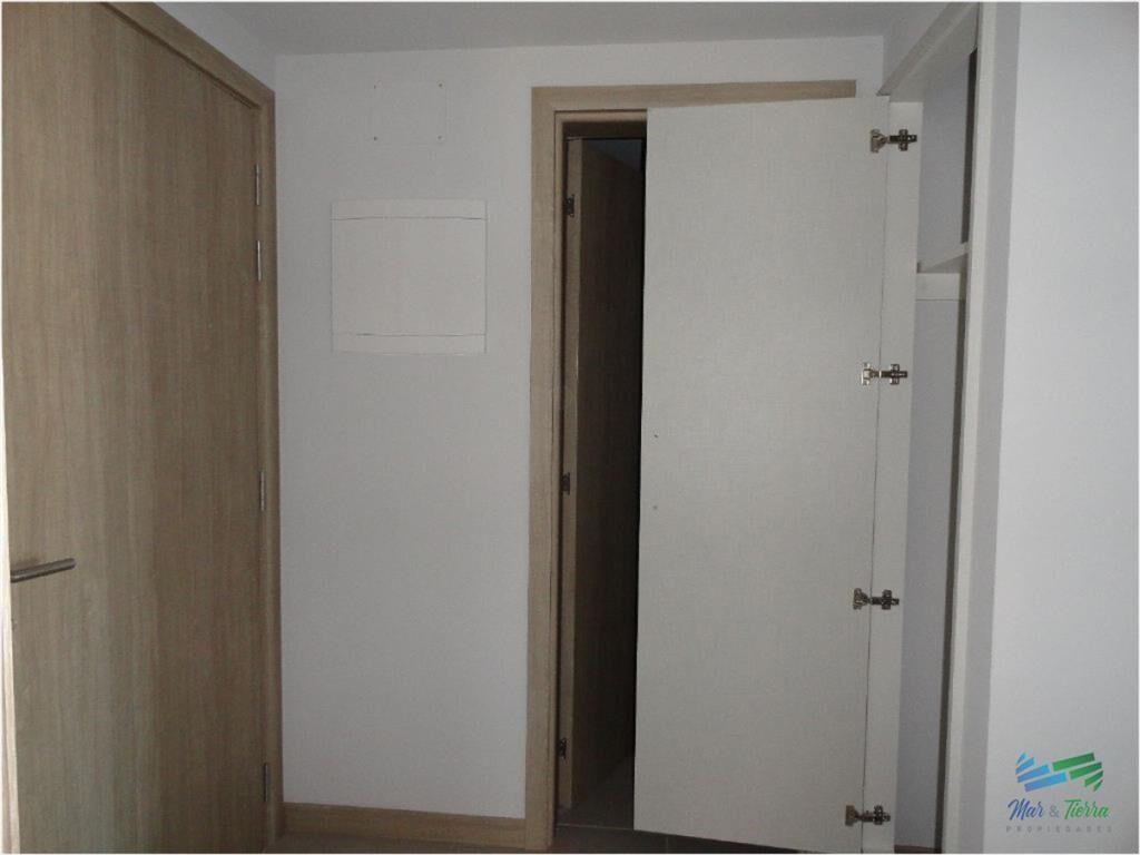 Apartamento en Brava, 2 dormitorios *