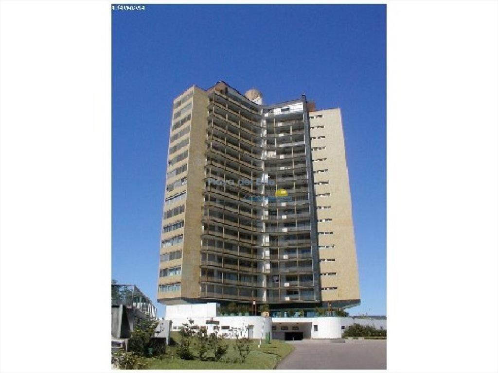 Apartamento de 2 dormitorios en Playa Brava , del