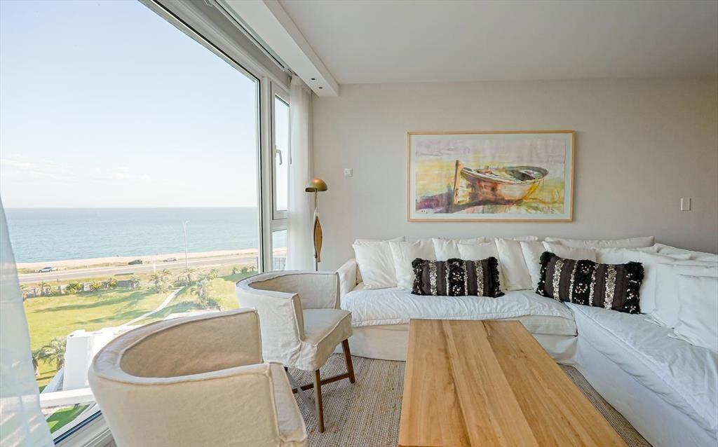 Vendo apartamento 3 dormitorios Punta del Este primera líne