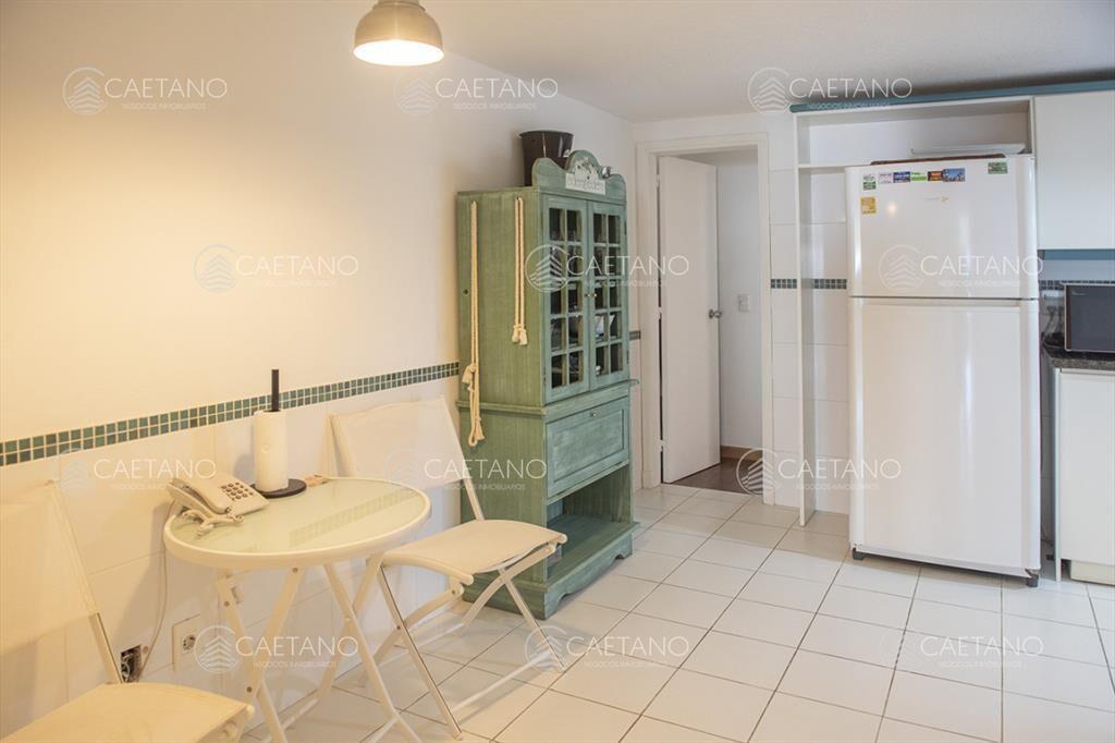 Vende apartamento de 3 dormitorios en Mansa, del