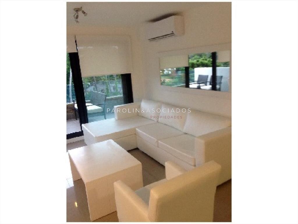Apartamento en venta de 2 dormitorios en Punta