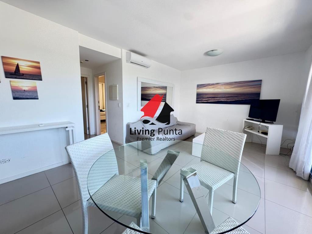 Apartamento a 400 metros de la playa mansa parada