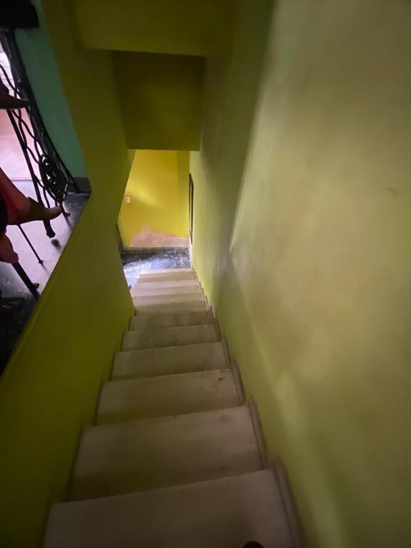 Casa a la venta en Tres Cruces atractiva para reciclar