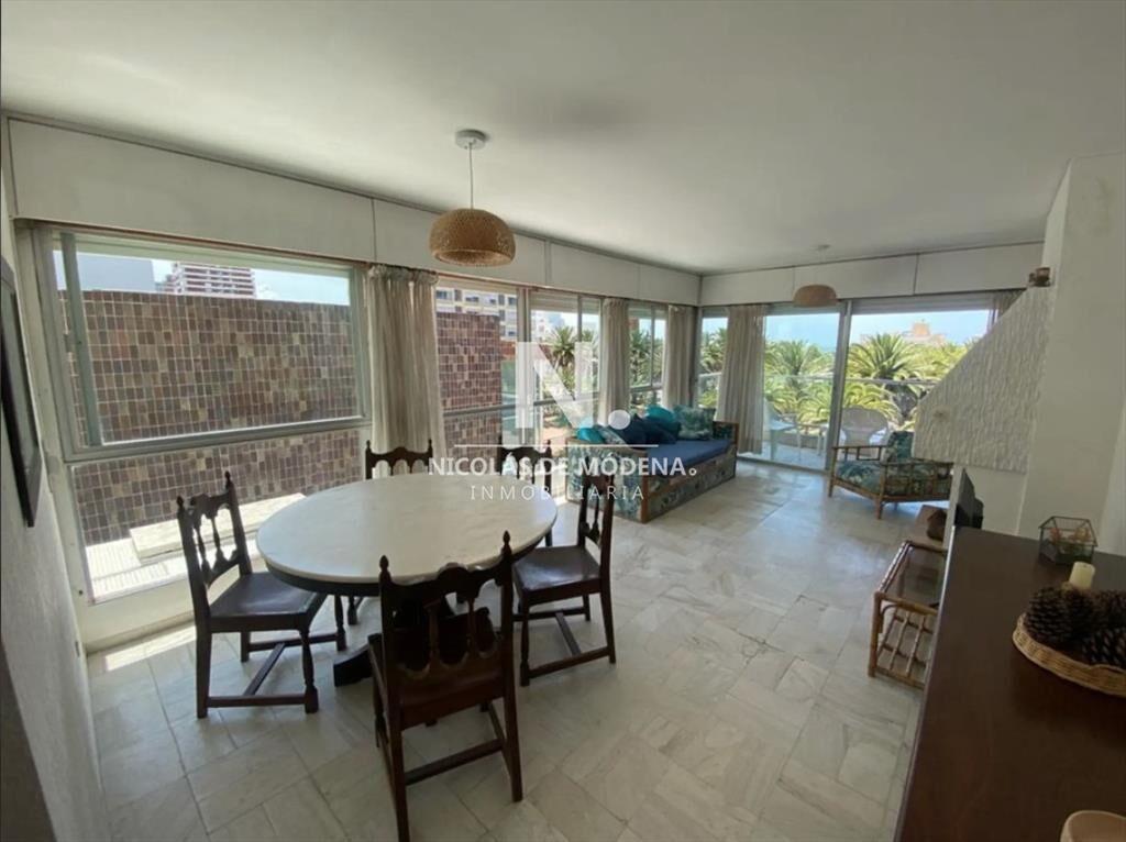 Apartamento en alquiler en la peninsula de 2 dormitorios