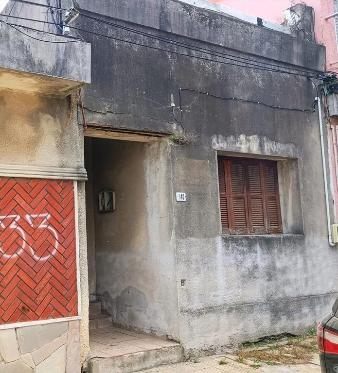 Venta de terreno con construcción en Pando