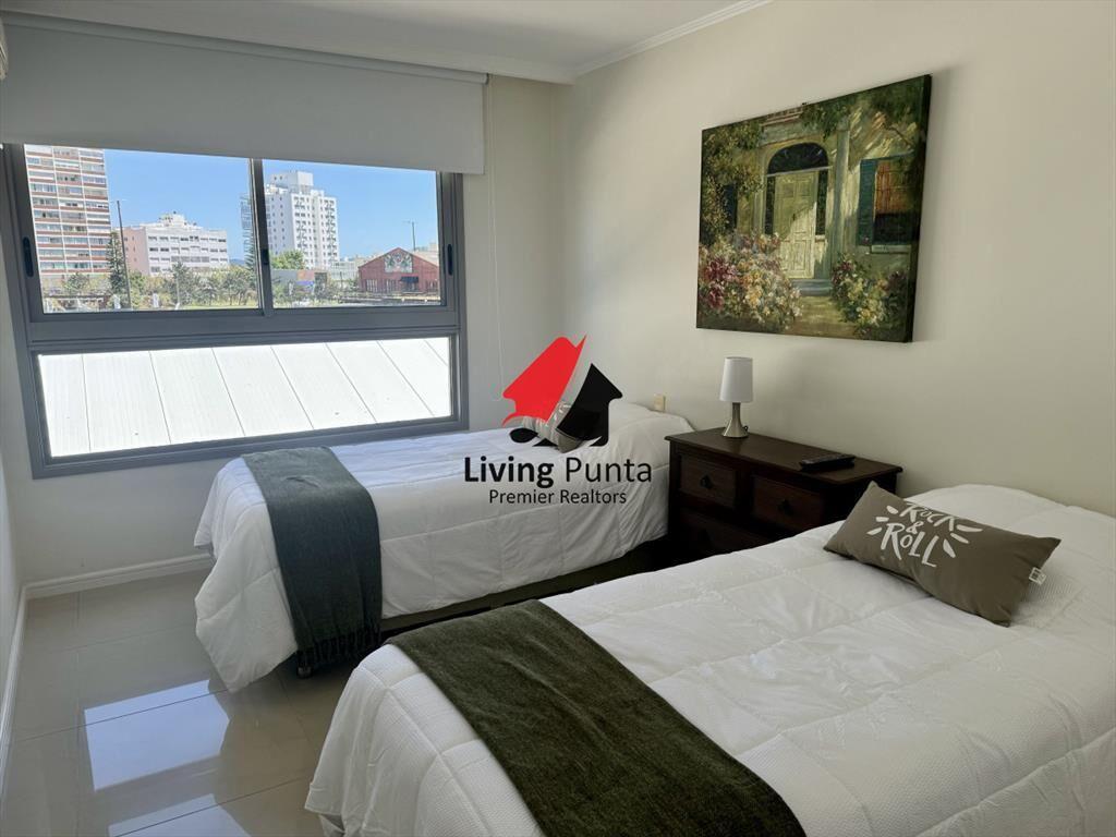 unico en punta del este