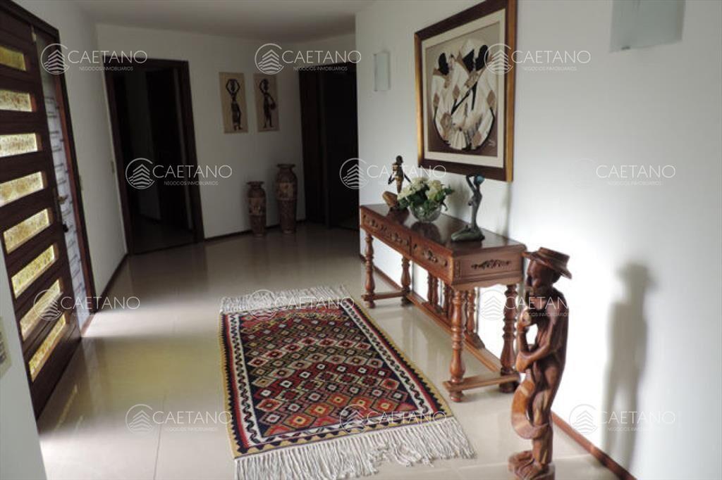 HERMOSA RESIDENCIA