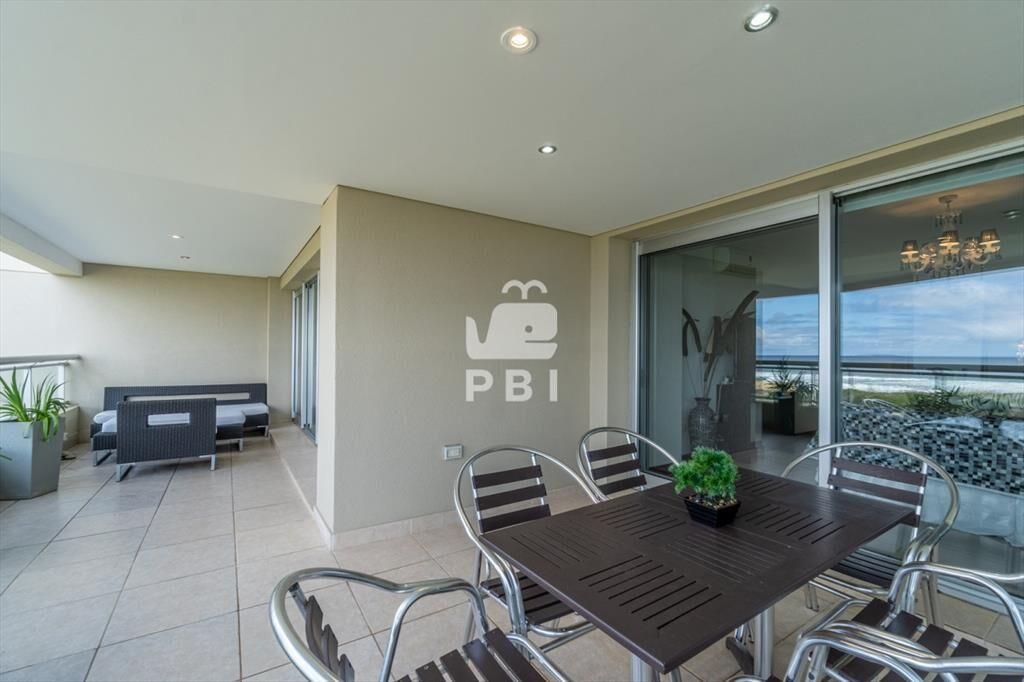 Espectacular apartamento en venta 3 suites y  - -