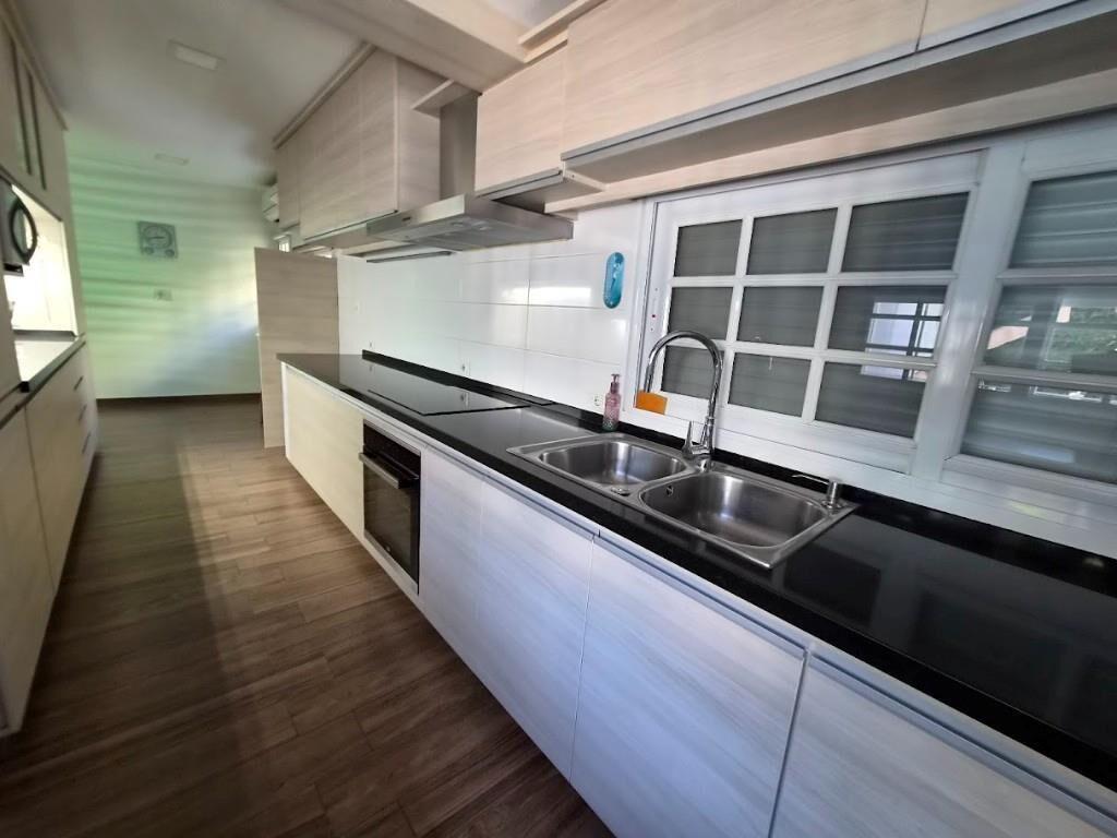 Casa, padrón unico, apartamento, barbacoa, cochera piscina