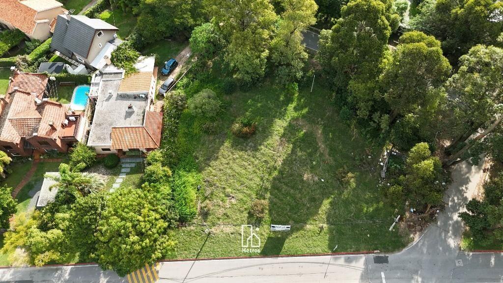 Venta Terreno para Edificio en Av. de las Americas - 2.076m2