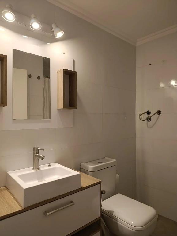 Se alquila Apto zona Cordon, 1 Dormitorio, calle Guayabos