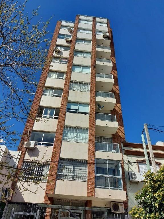 Alquiler Monoambiente Pocitos Plac.Ellauri cocina y terraza