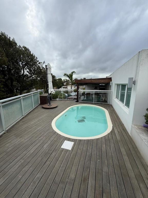 Venta gran apartamento 3 dormitorios pleno Punta Gorda