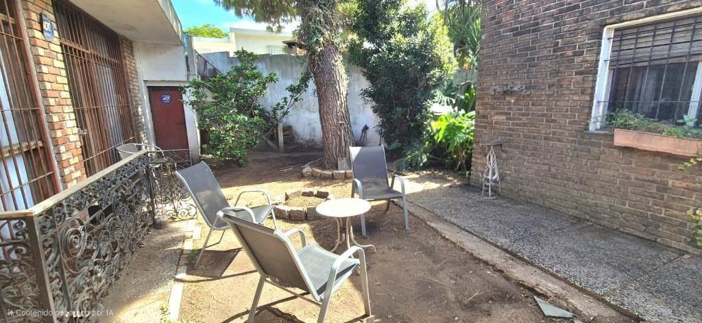 VENTA CASA 4 DORMITORIOS EN LA BLANQUEADA