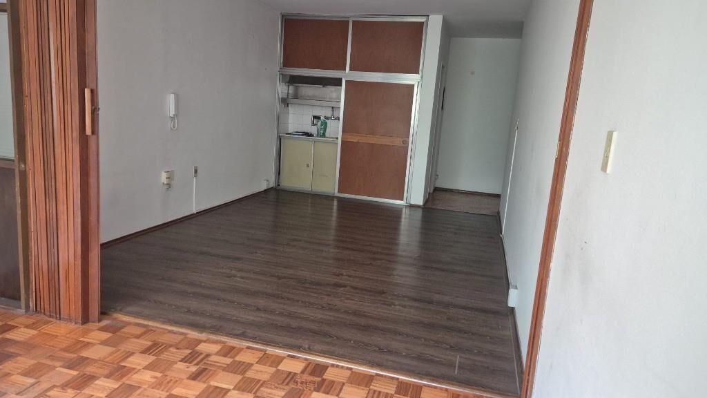 GRUPO DEL SUR: Hermosa oficina en el corazón de Montevideo!!