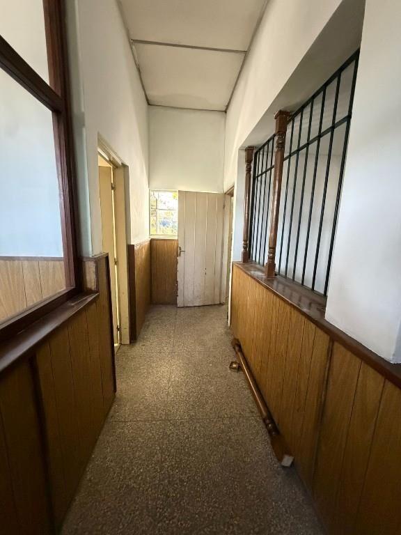 DIRI OFICINAS CON DEPOSITO ESQ REYLES Y GRAL FLORES