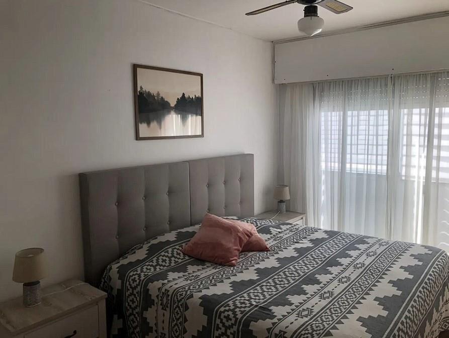 ALQUILA 2 DORMITORIOS 2 BAÑOS 100 METROS RAMBLA
