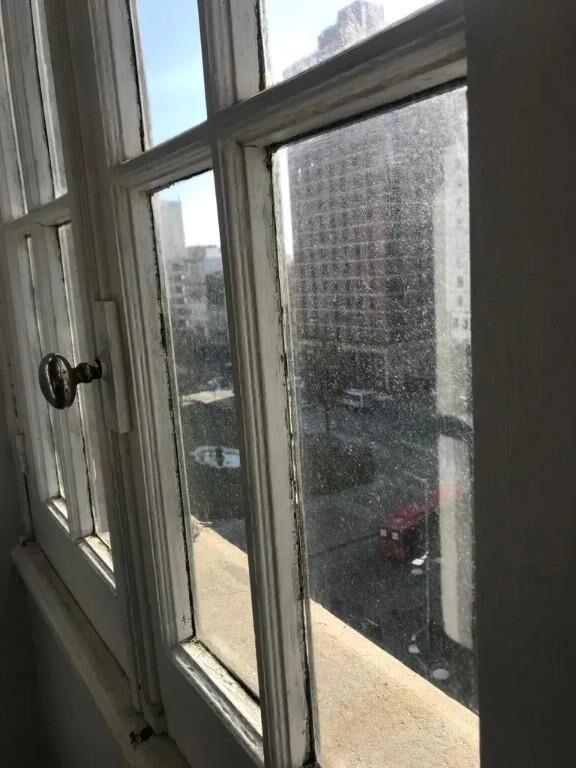 Se Alquila Apto Amueblado 1 Dorm Palacio Salvo, Vista a Av.