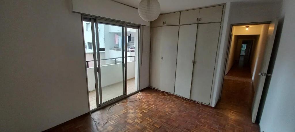 Se alquila amplio apto 3 dormí 2 baños, Cordon, Colonia