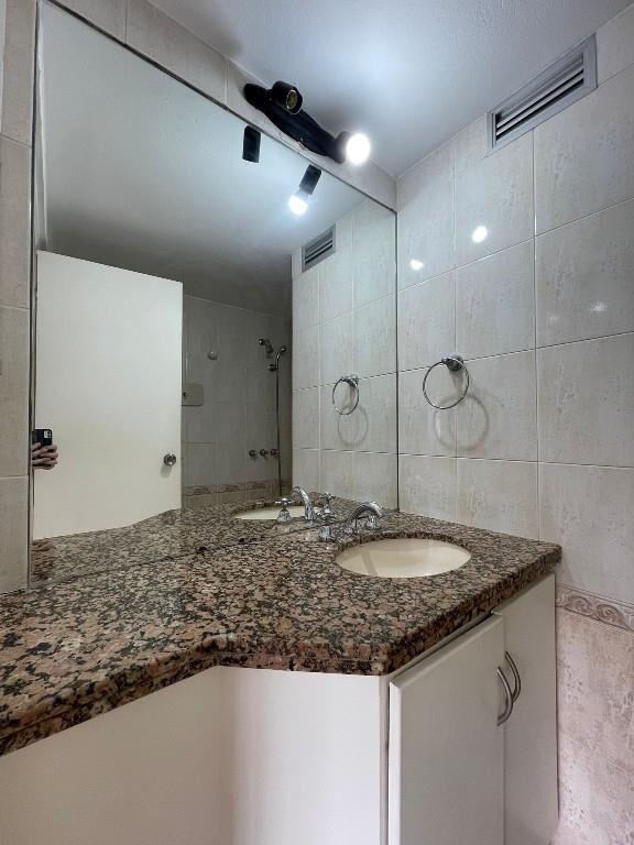 Apartamento 2 dormitorios, 2 baños, garage