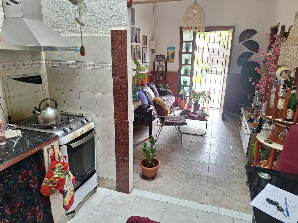 Colon, Venta 2 dor y demas .Planchada entrada vehicular pati